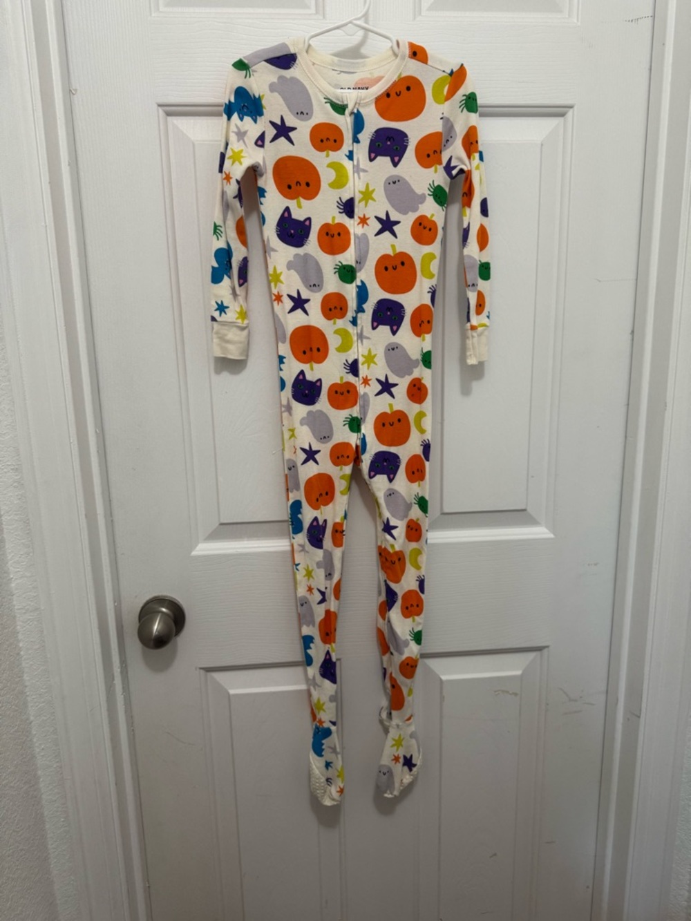 Old Navy Cream Footed One-Piece Pajamas with Orange Pumpkin & Purple Cat Prints